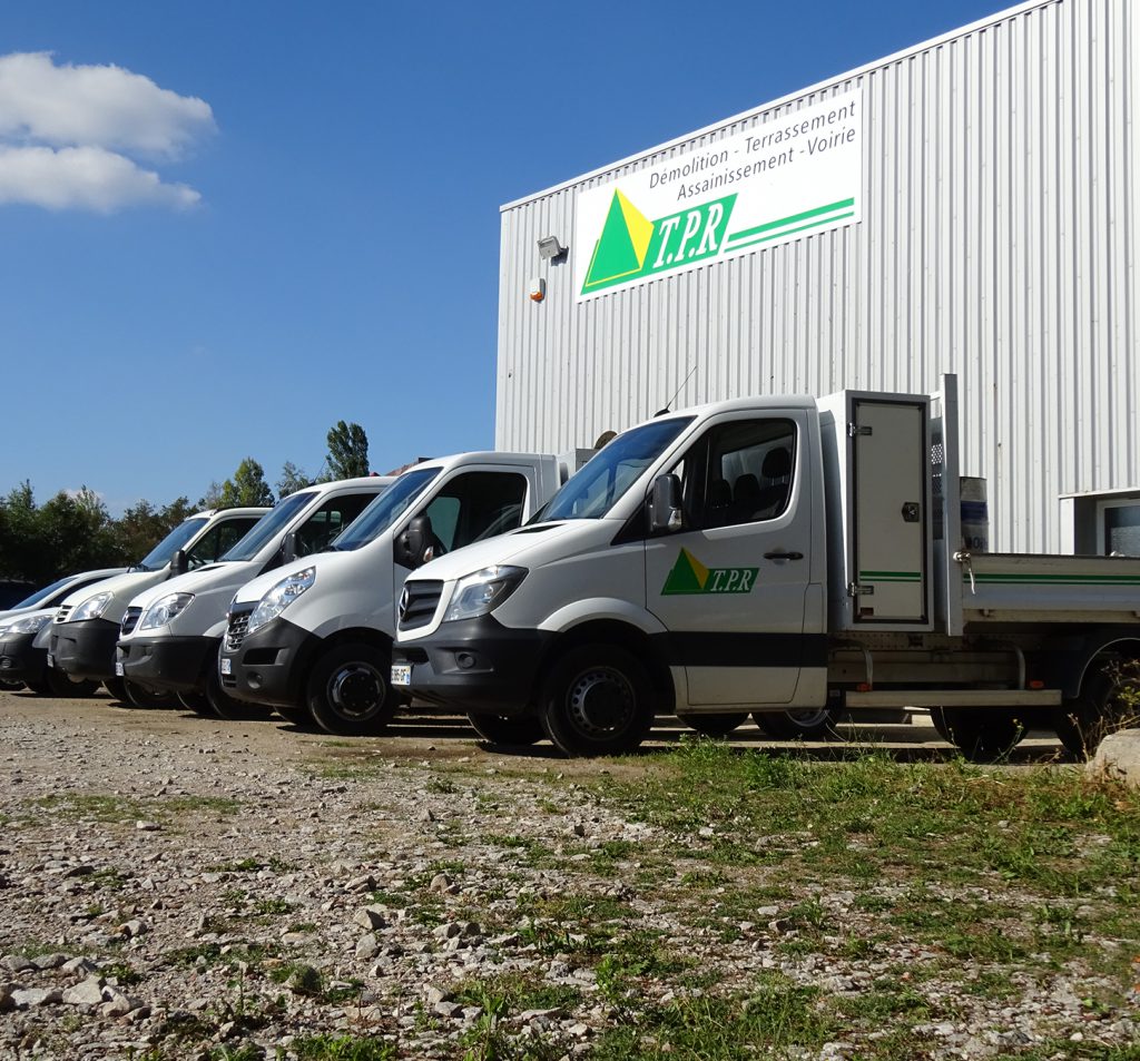 Camions TP Rolland entreprise travaux publics